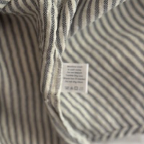 Roller Rabbit Top - Picture 6 of 7